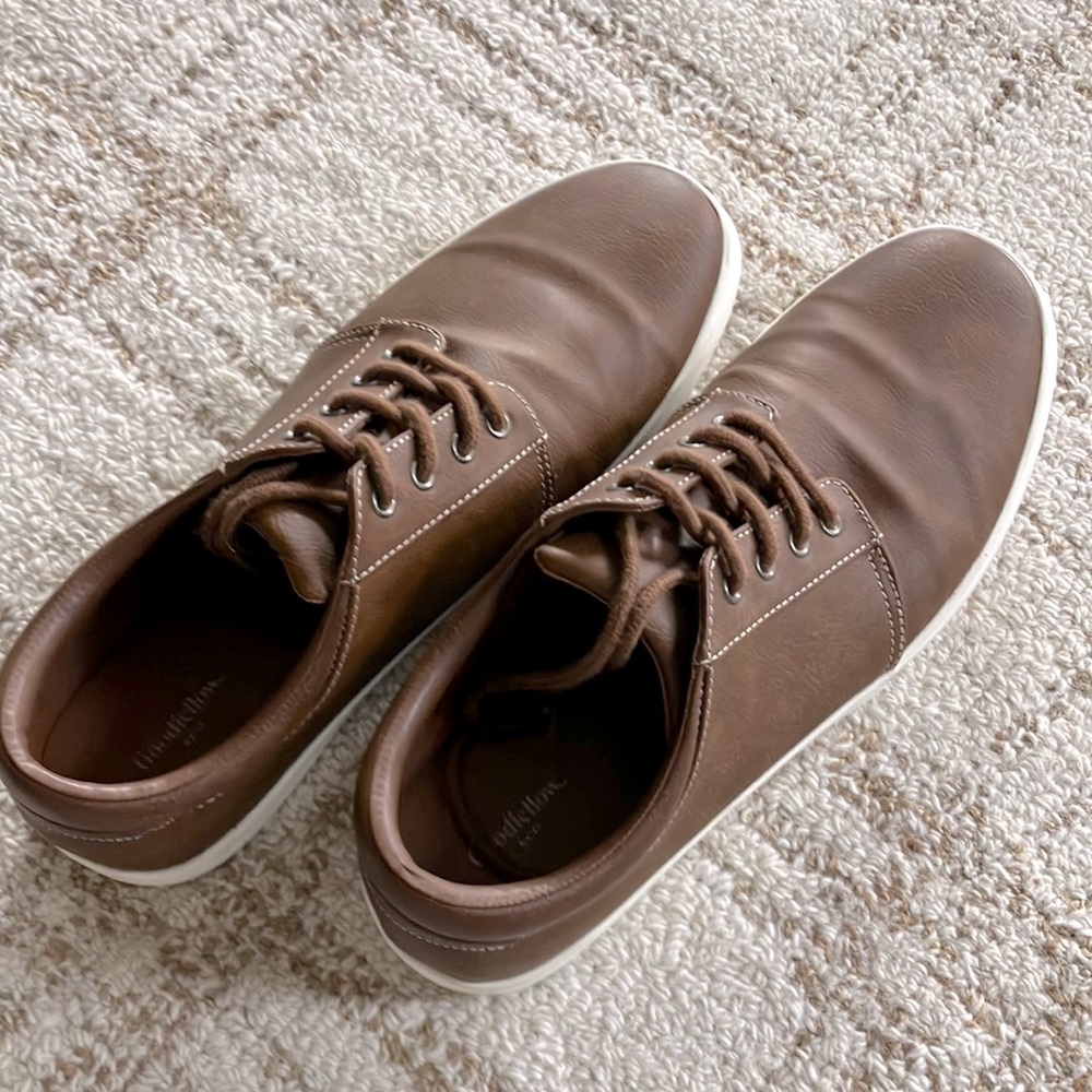 Goodfellow mens brown shoes
